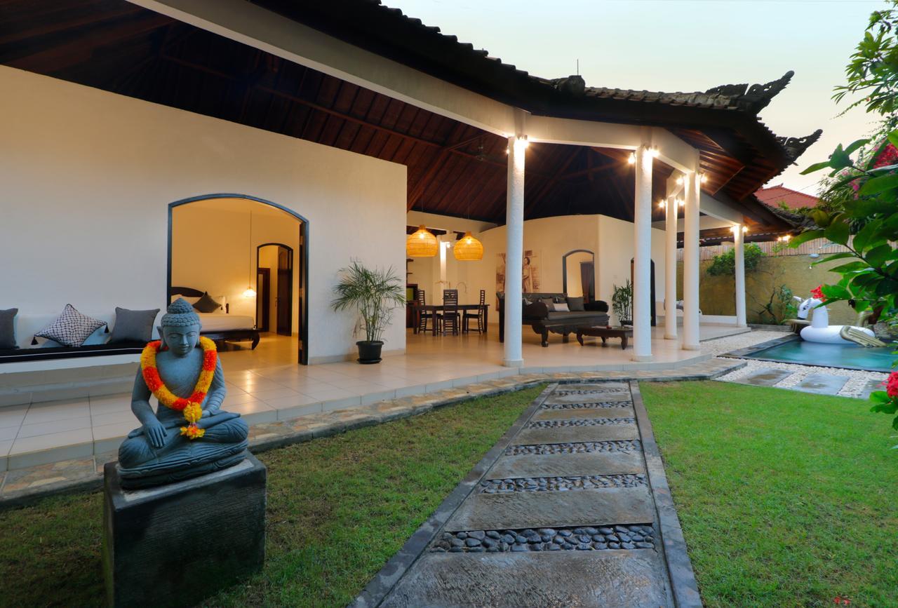 Singgah Villas Seminyak المظهر الخارجي الصورة
